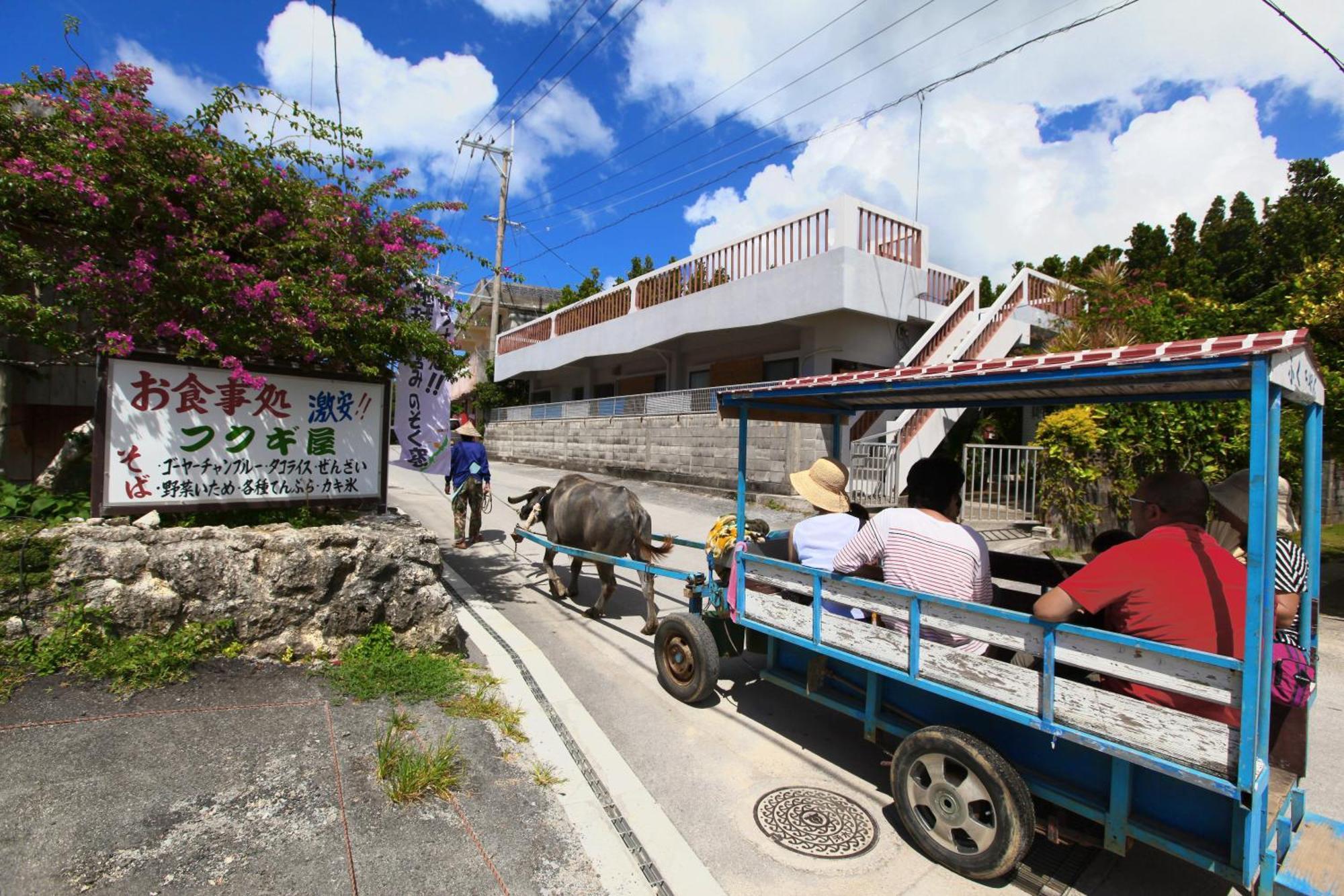 Private Villas Ryuz備瀬 Motobu Exterior photo